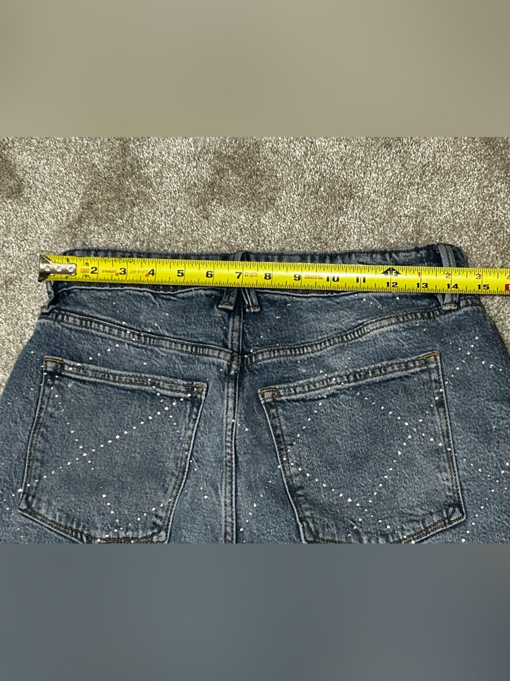 Good American Good Ease Rhinestone Argyle Relaxed Jeans Size 4/27 - Picture 7 of 9